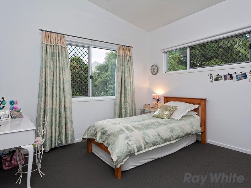 27 Vale Street, Wilston QLD 4051