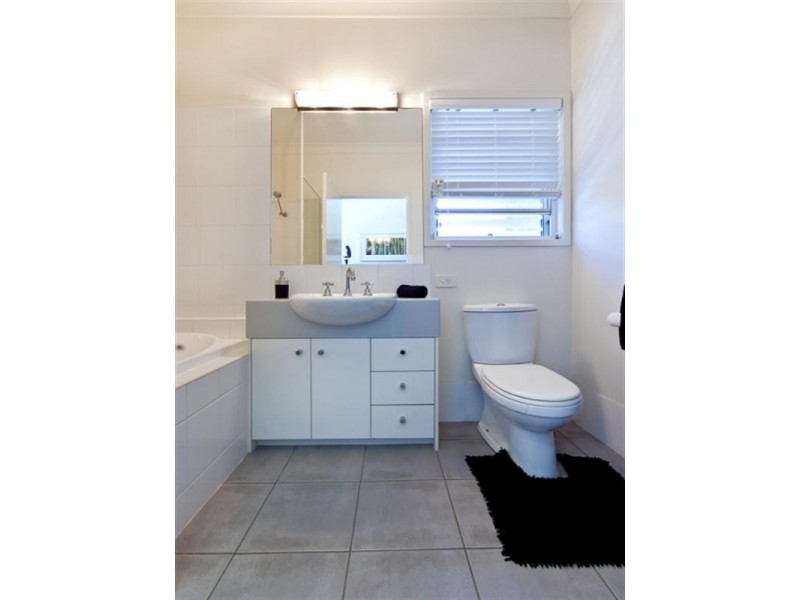 113 Beatrice Terrace, Ascot QLD 4007