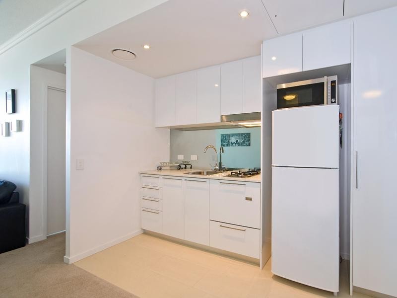 20807/8 Hercules Street, Hamilton QLD 4007