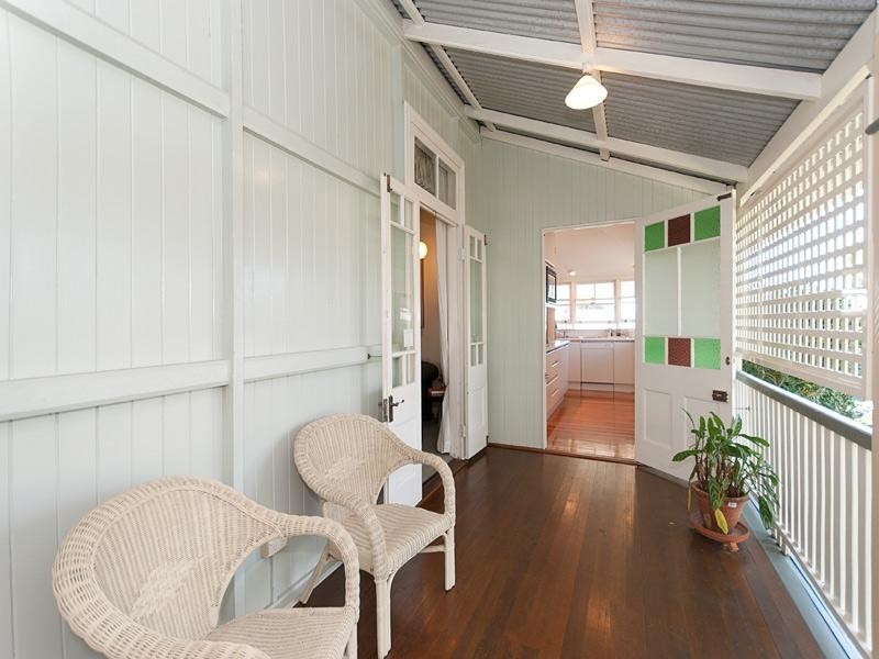 98 Hawdon Street, Wilston QLD 4051