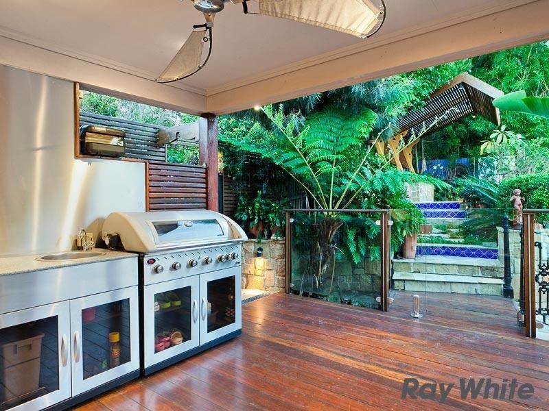 112 Fifth Avenue, Windsor QLD 4030