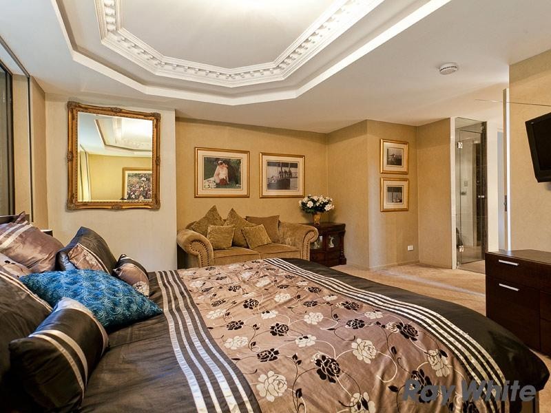 112 Fifth Avenue, Windsor QLD 4030