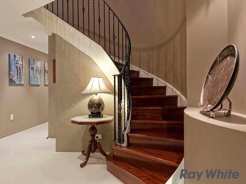 112 Fifth Avenue, Windsor QLD 4030