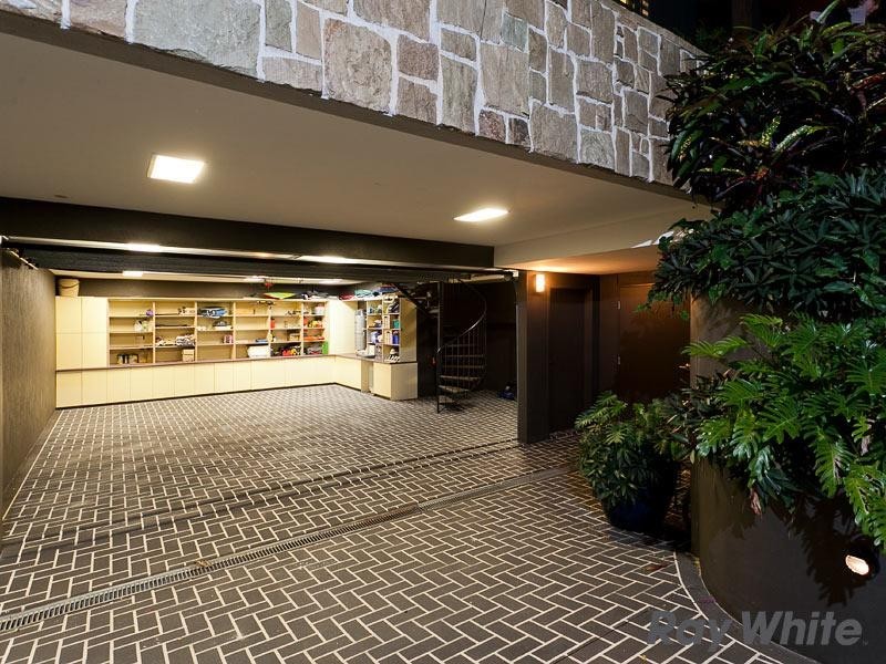 112 Fifth Avenue, Windsor QLD 4030