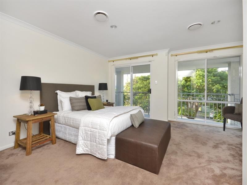 86 Mein Street, Hendra QLD 4011