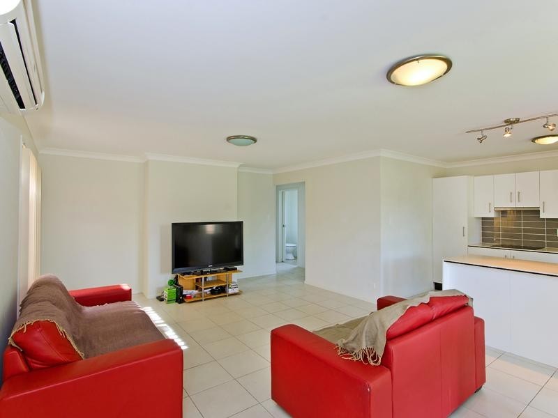 37 Paradise Street, Banyo QLD 4014