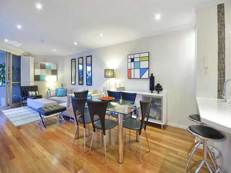 24/7 Boundary Street, Brisbane QLD 4000