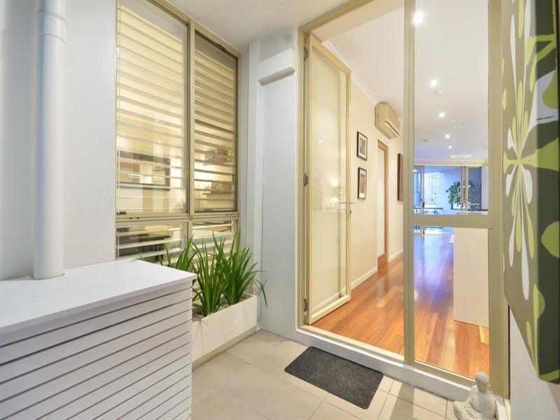 24/7 Boundary Street, Brisbane QLD 4000