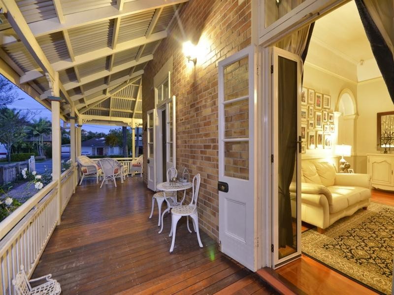 14 Eveleigh Street, Wooloowin QLD 4030