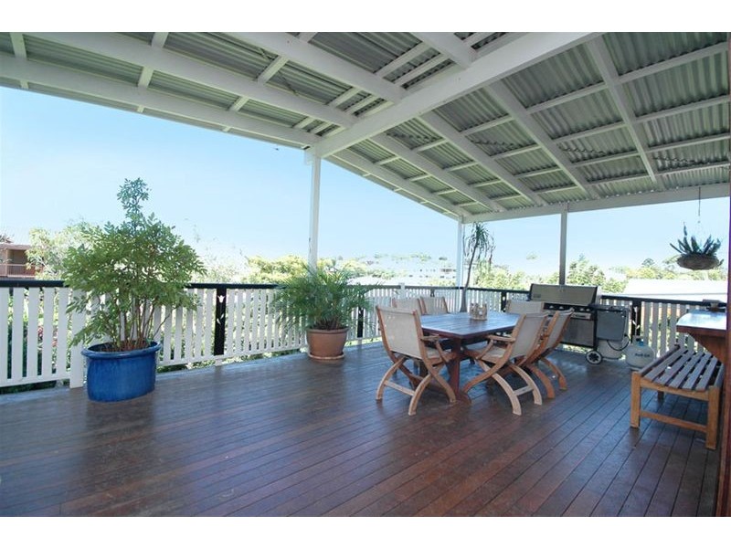 19 Christian Street, Clayfield QLD 4011