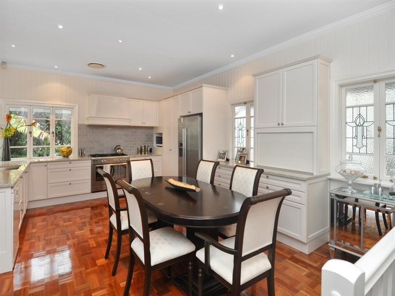 43 Hipwood Road, Hamilton QLD 4007