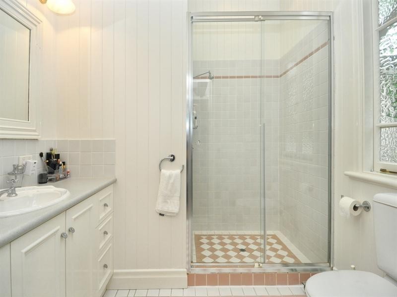 43 Hipwood Road, Hamilton QLD 4007