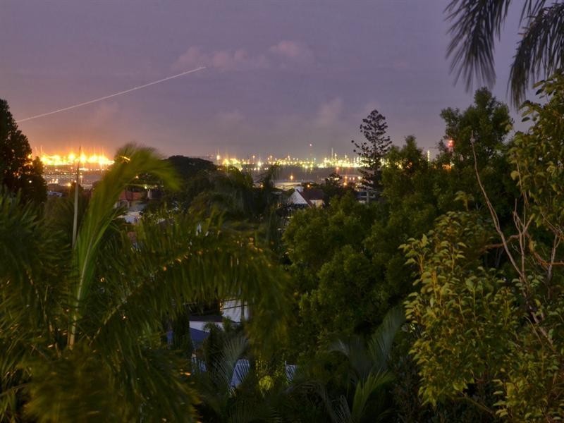 43 Hipwood Road, Hamilton QLD 4007