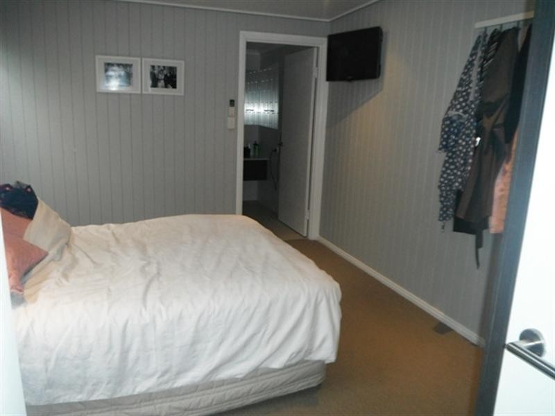 26 Fosbery Street, Windsor QLD 4030