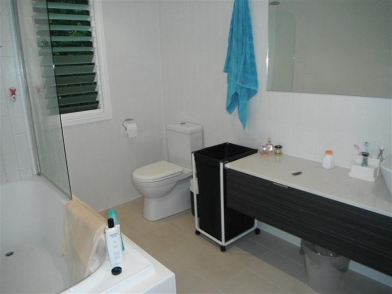 26 Fosbery Street, Windsor QLD 4030