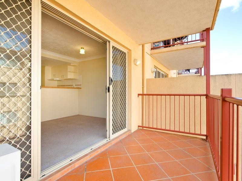 26/43 Carberry Street, Grange QLD 4051