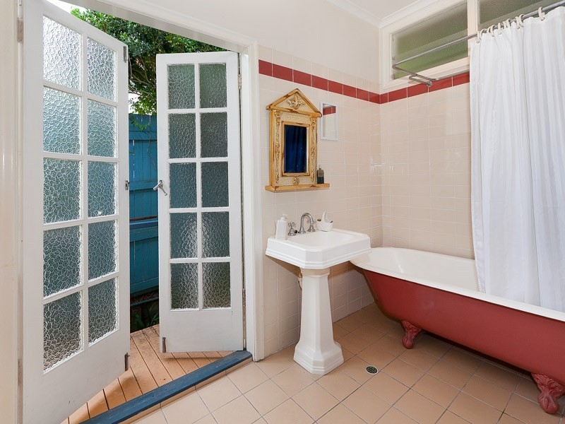 5 Hunter Lane, Clayfield QLD 4011