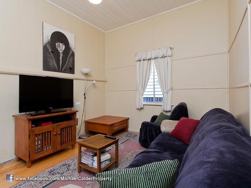 9 Bridge Street, Nundah QLD 4012