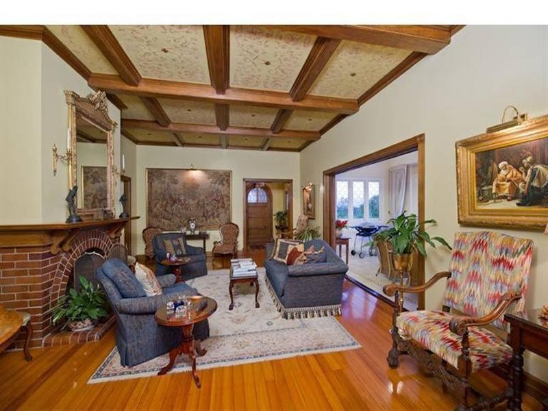 33 Markwell Street, Hamilton QLD 4007