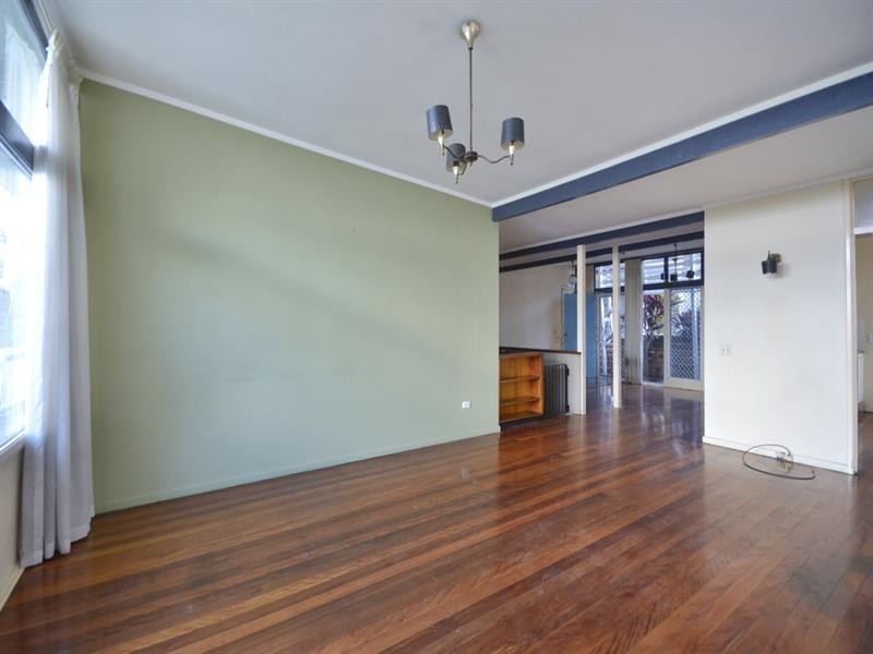 27 Langside Road, Hamilton QLD 4007