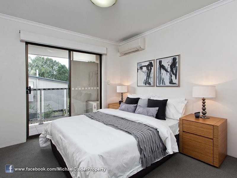 4/23 Winchester Street, Hamilton QLD 4007