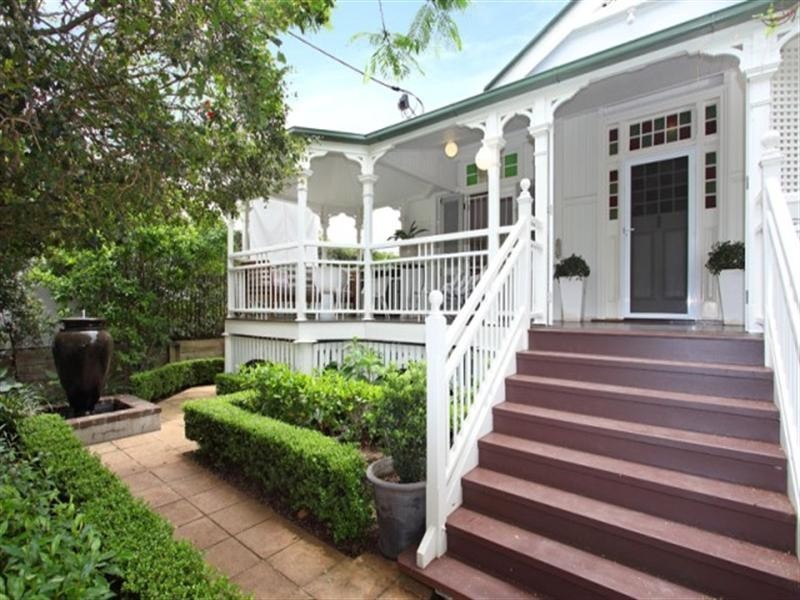 10 Beatrice Terrace, Ascot QLD 4007