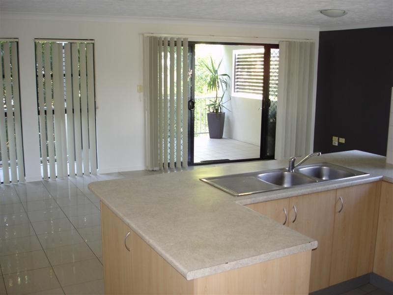 4/415 Sandgate Road, Albion QLD 4010