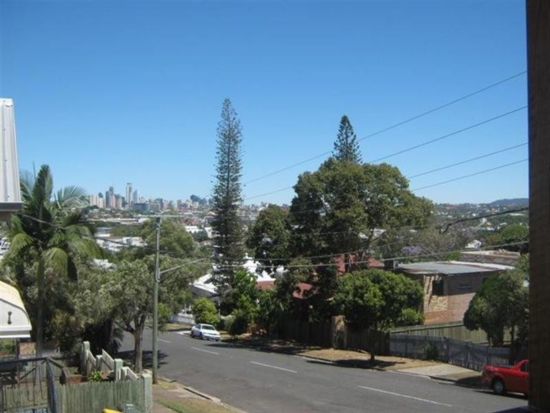 30 Whytecliffe Street, Albion QLD 4010