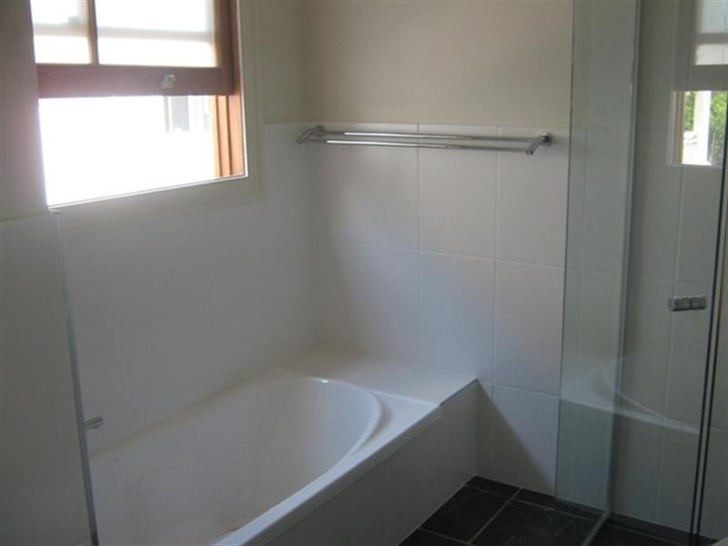 30 Whytecliffe Street, Albion QLD 4010