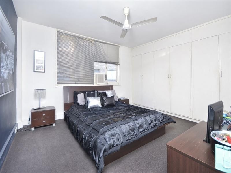 8/55 Hillside Crescent, Hamilton QLD 4007