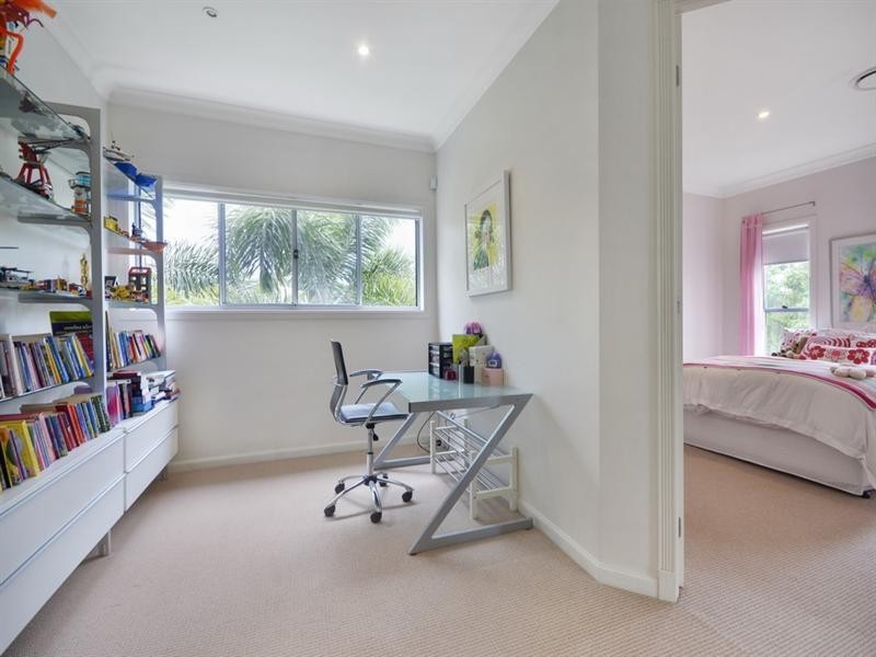 23 Goble Street, Hendra QLD 4011