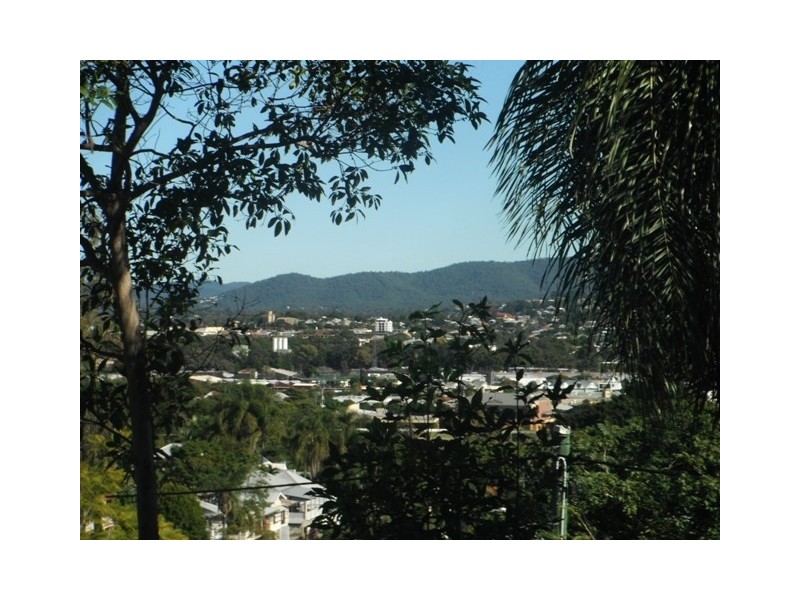 7 Mikado Street, Hamilton QLD 4007