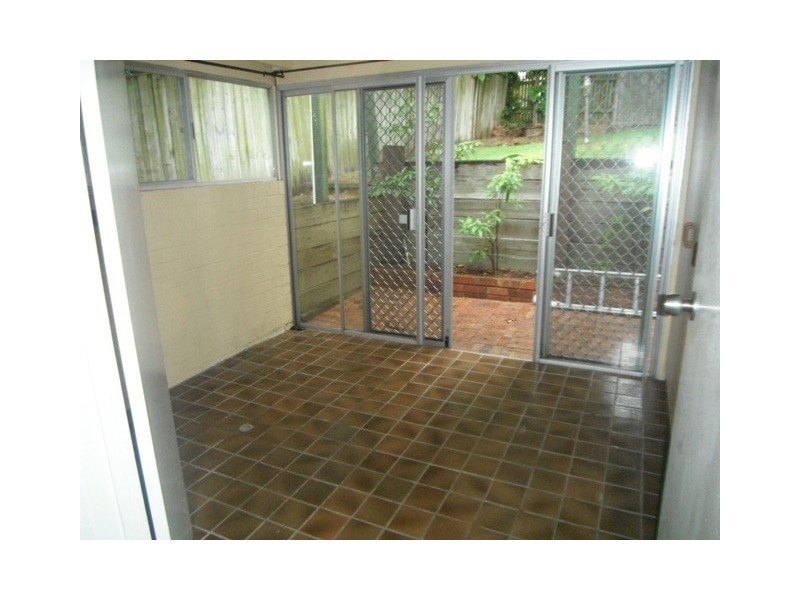 7 Mikado Street, Hamilton QLD 4007