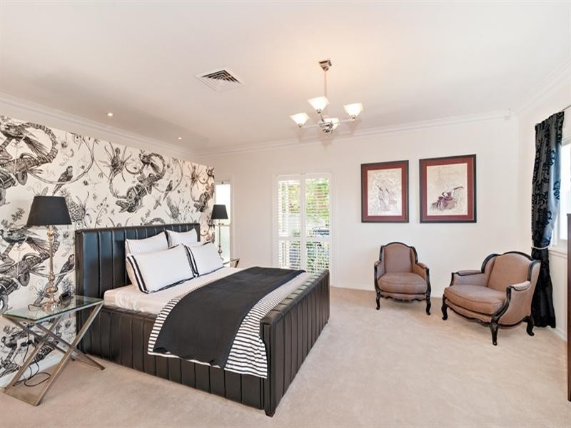 105 Crescent Road, Hamilton QLD 4007