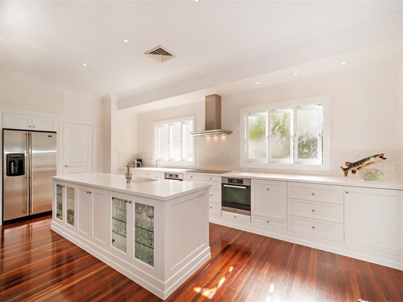 105 Crescent Road, Hamilton QLD 4007