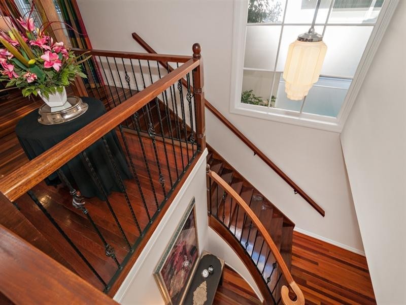 105 Crescent Road, Hamilton QLD 4007