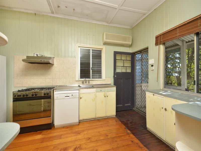 670 Kingsford Smith Drive, Hamilton QLD 4007