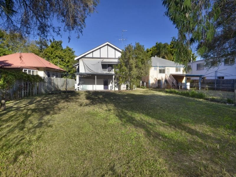 670 Kingsford Smith Drive, Hamilton QLD 4007