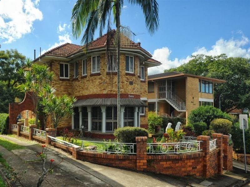 398 Kingsford Smith Drive, Hamilton QLD 4007