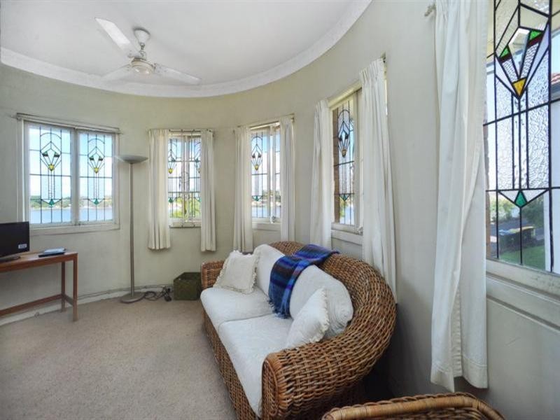 398 Kingsford Smith Drive, Hamilton QLD 4007