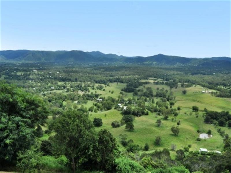 948 Mt Nebo Road, Jollys Lookout QLD 4520