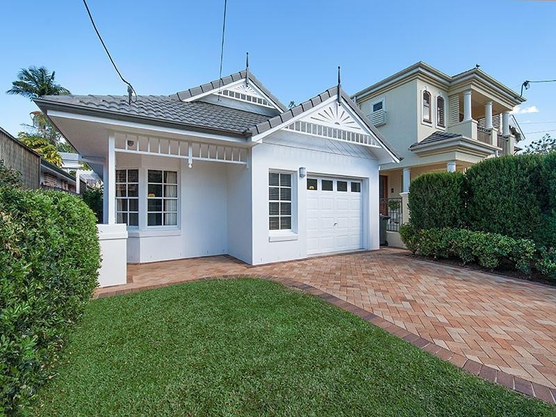 73a Palm Avenue, Ascot QLD 4007