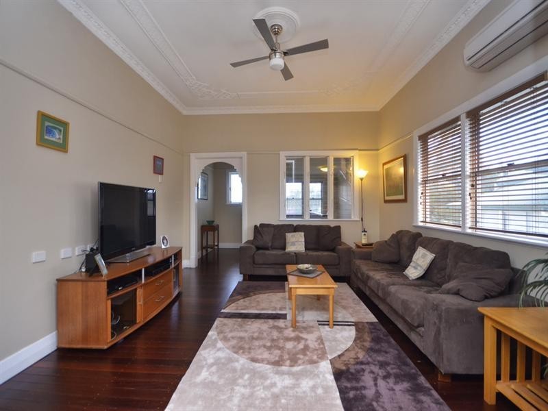 19 Goulburn Street, Gordon Park QLD 4031