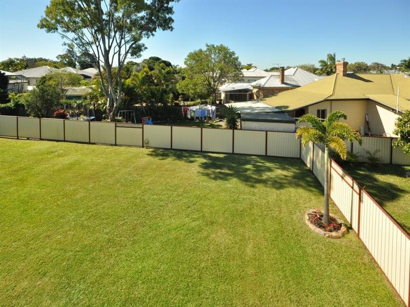 8 Eveleigh Street, Wooloowin QLD 4030