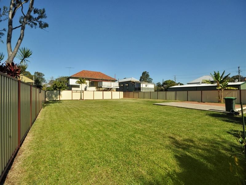 8 Eveleigh Street, Wooloowin QLD 4030
