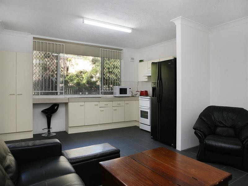 2/64 Eton Street, Nundah QLD 4012