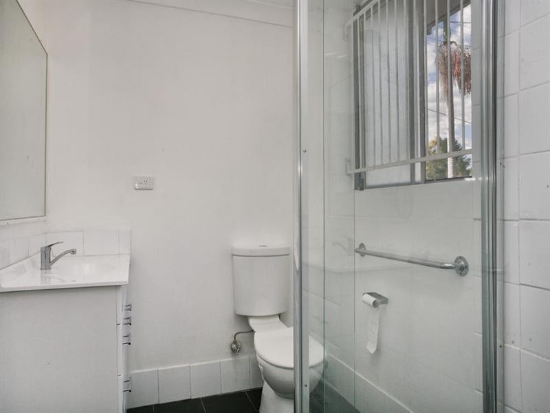 2/64 Eton Street, Nundah QLD 4012