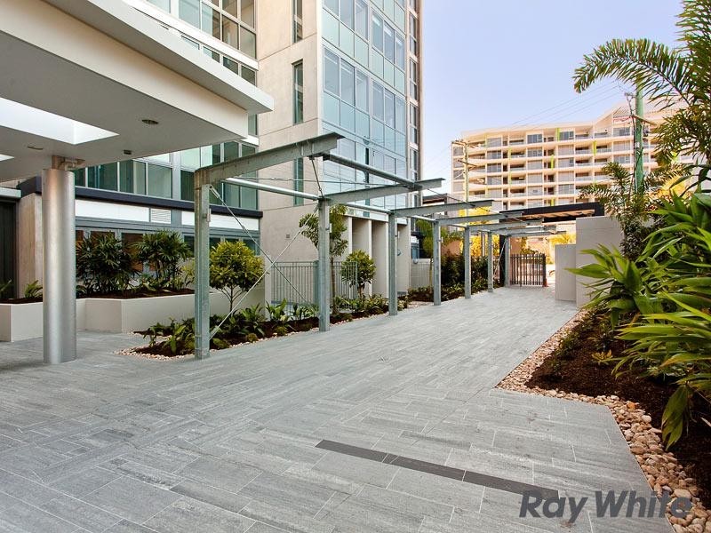 2047/16 Hamilton Place, Bowen Hills QLD 4006