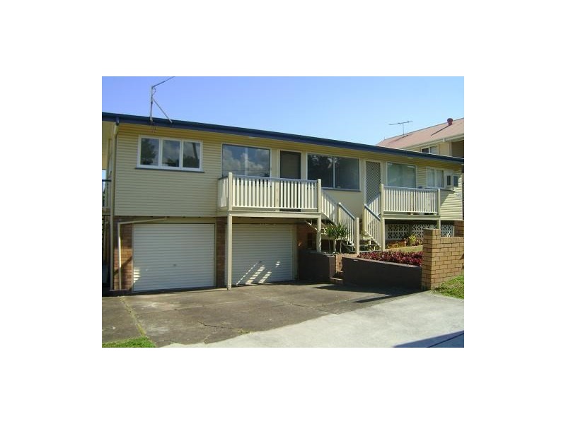 2/49 Morris Street, Wooloowin QLD 4030