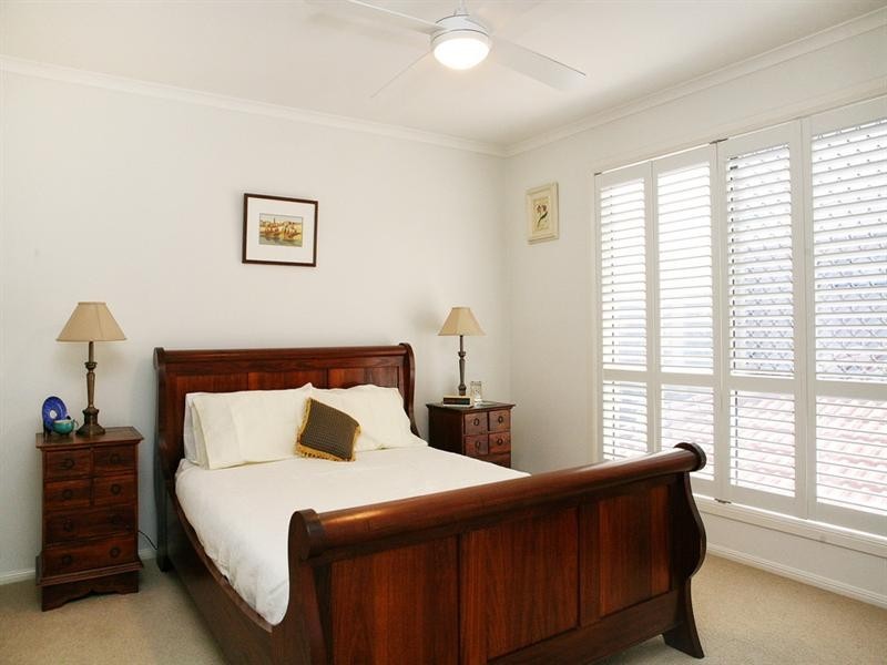 8 McIntyre Street, Hendra QLD 4011